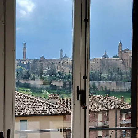 Apartament Affaccio Su Siena,vicino Al Centro, Con Garage