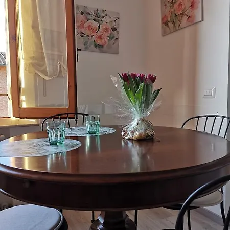 Διαμέρισμα Affaccio Su Siena,vicino Al Centro, Con Garage *