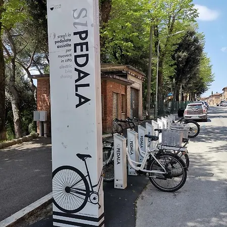 Affaccio Su Siena,vicino Al Centro, Con Garage