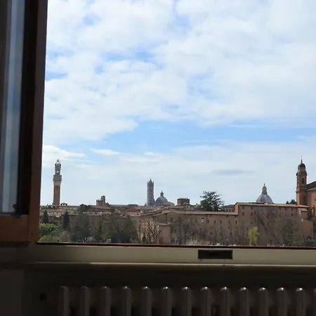 Διαμέρισμα Affaccio Su Siena,vicino Al Centro, Con Garage *