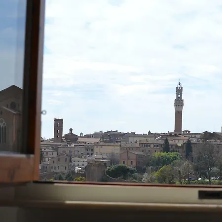 Appartement Affaccio Su Siena,vicino Al Centro, Con Garage *